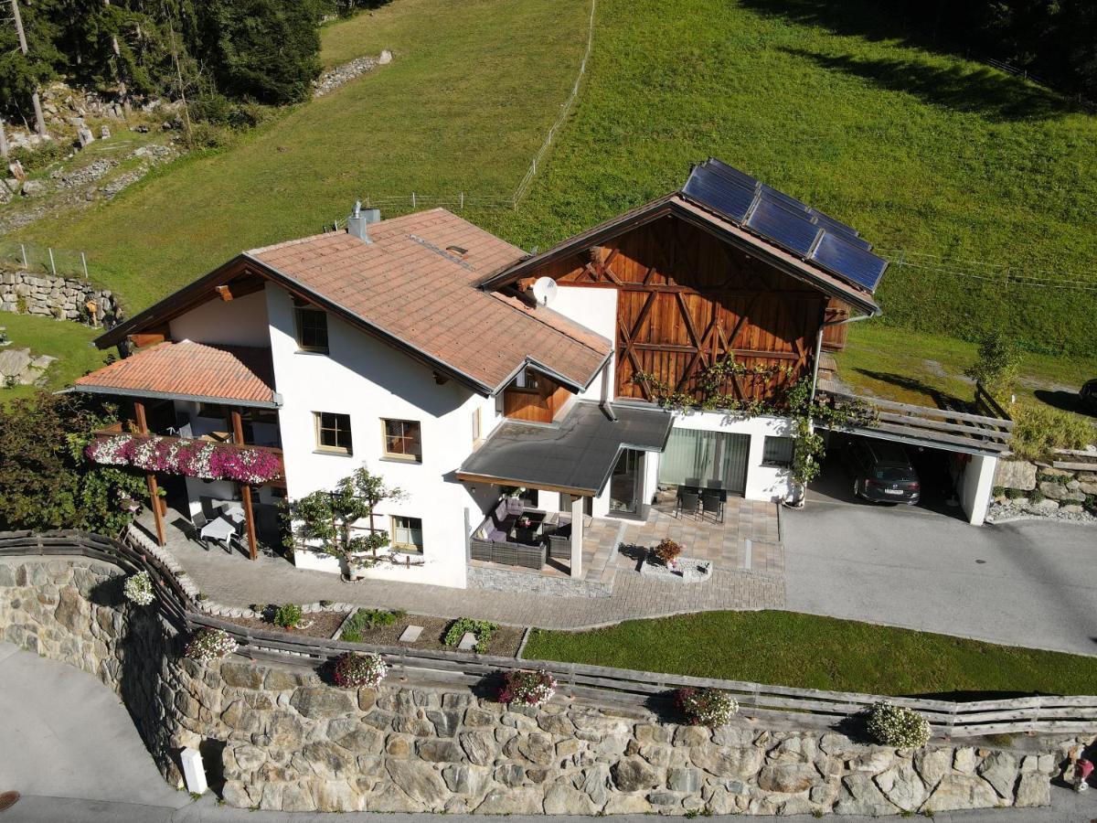 Appartamento Haus Evelin Sankt Leonhard im Pitztal Esterno foto