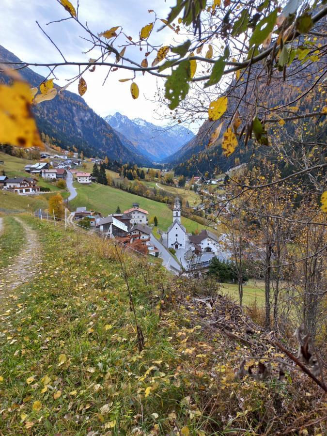 Appartamento Haus Evelin Sankt Leonhard im Pitztal Esterno foto